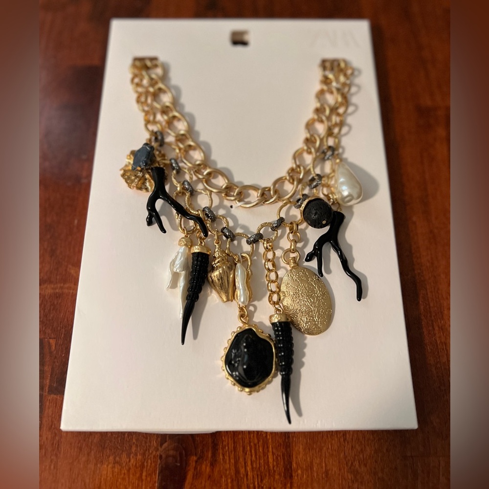 Zara Ocean Beach Vacation Reef Charm Gold Link Chain Necklace Ursula Witchy Goth - Picture 3 of 3